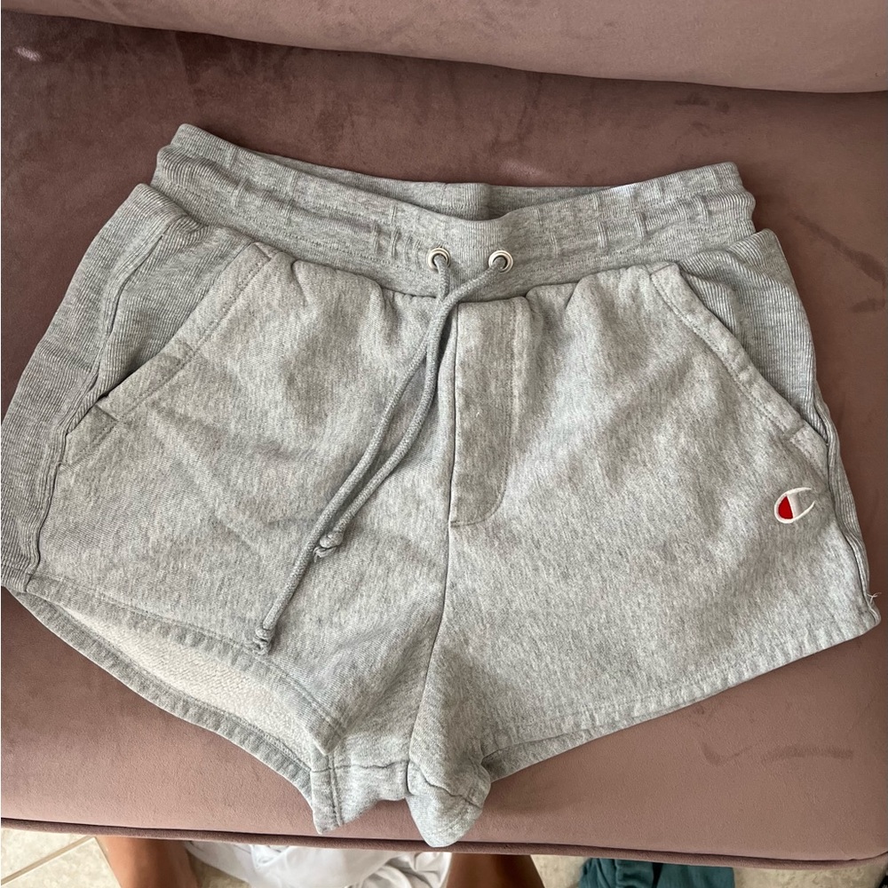 champion reverse weave sweat-shorts- grey